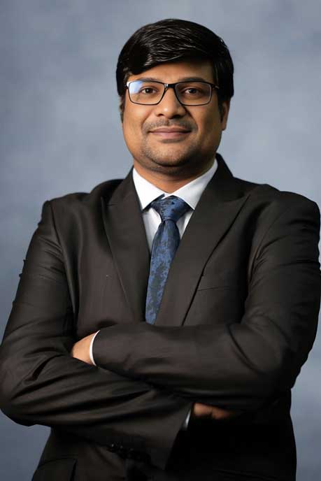 Dr. Ratnakar V